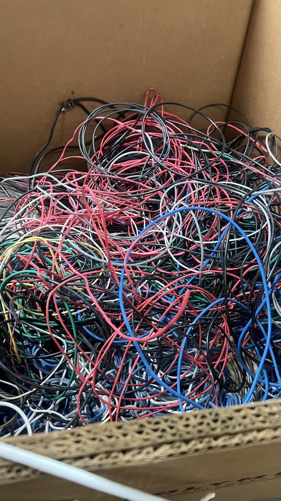 Sorted colorful insulated copper wire scrap